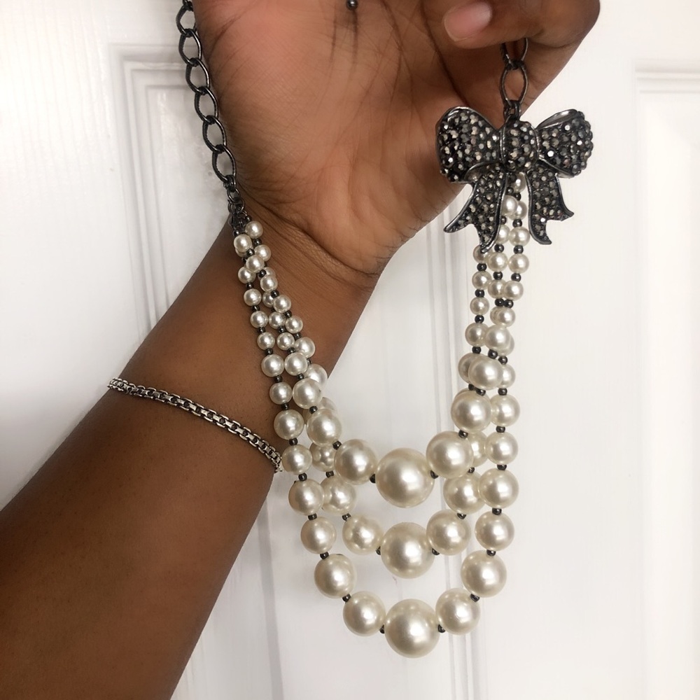 Pearl necklace
